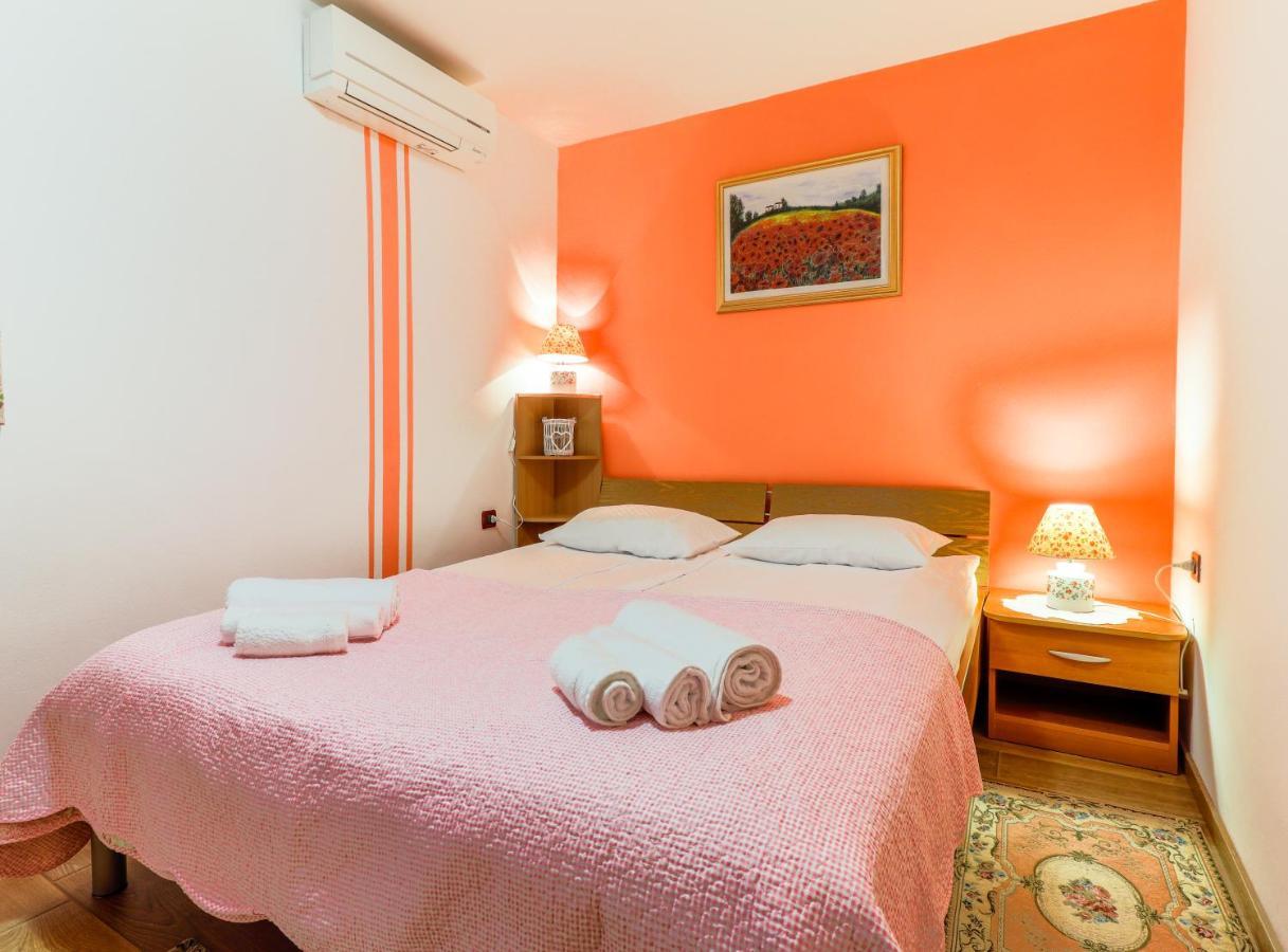 City Center 3 Bedroom Apartment Врсар Экстерьер фото