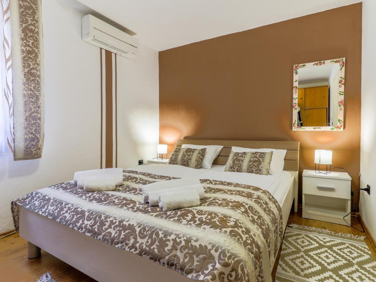 City Center 3 Bedroom Apartment Врсар Экстерьер фото
