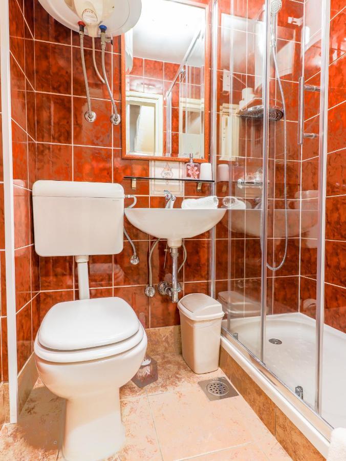 City Center 3 Bedroom Apartment Врсар Экстерьер фото